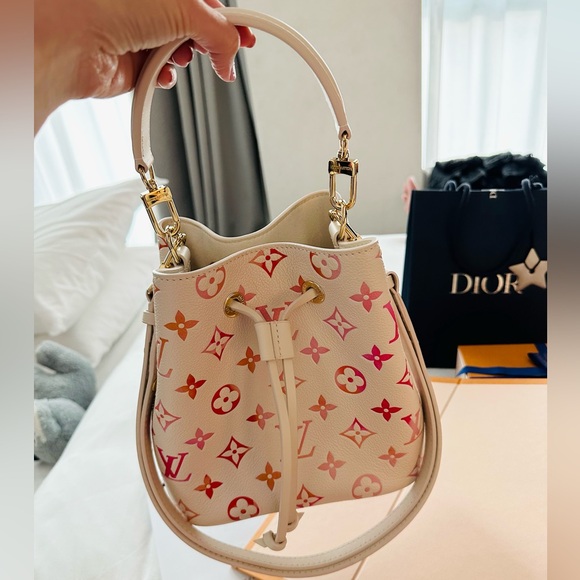 Louis Vuitton Handbags - Louis Vuitton Néonoé BB - Empreinte Monogram